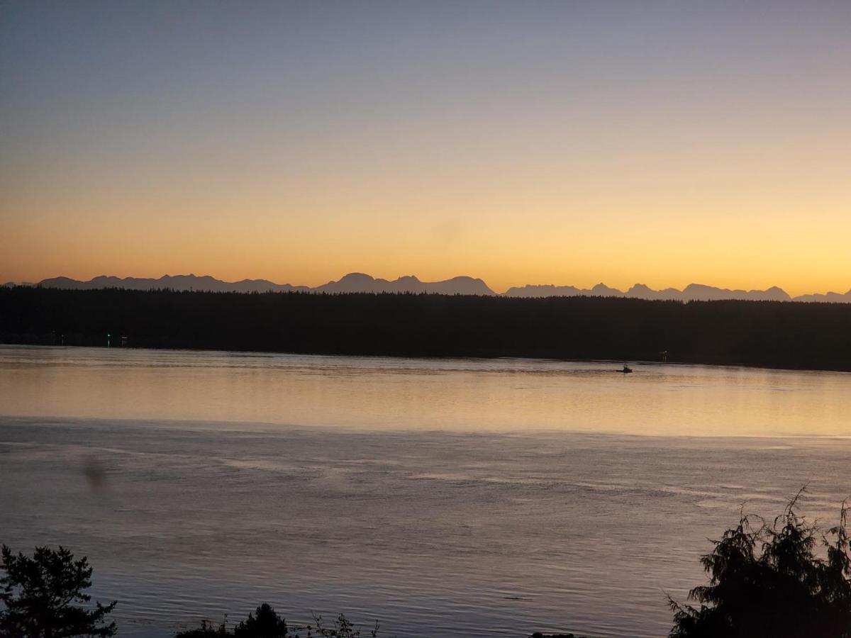 Ocean'S Edge Suite Campbell River Bagian luar foto